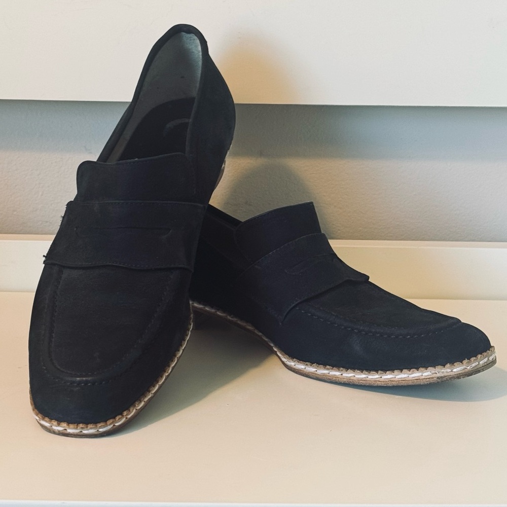 Bally of Switzerland Black Suede Penny Loafer Size 7.5 M Made in Italy Flats